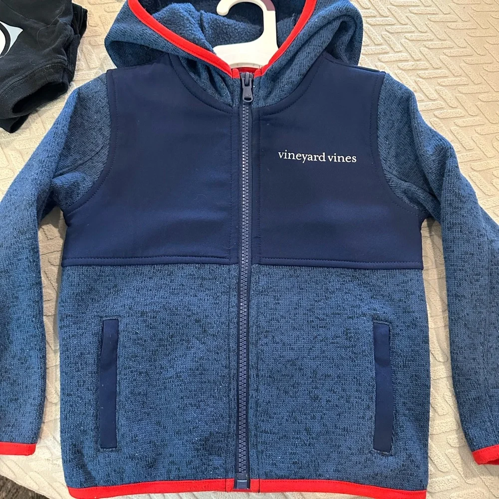Vineyard Vines LOT of kids clothes - Picture 3 of 10